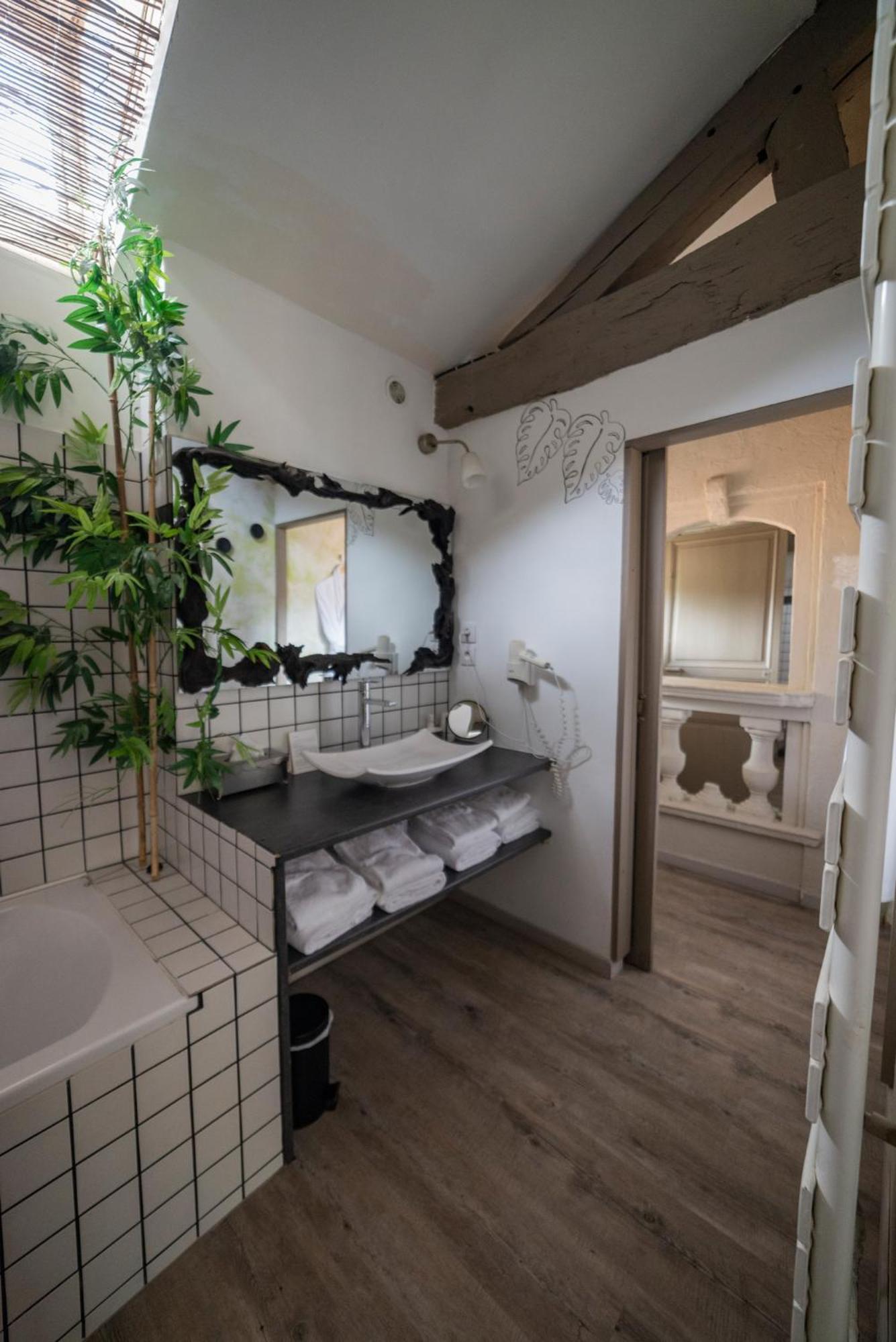 Art'hotel & Le Potin Gourmand Cluny