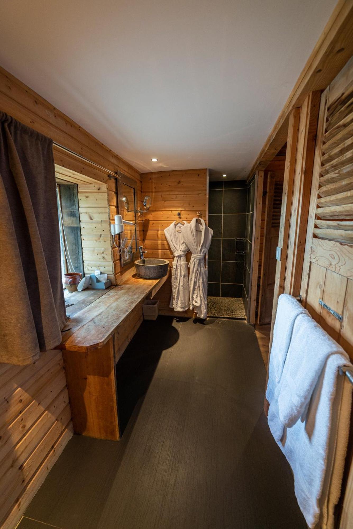 Art'hotel & Le Potin Gourmand Cluny
